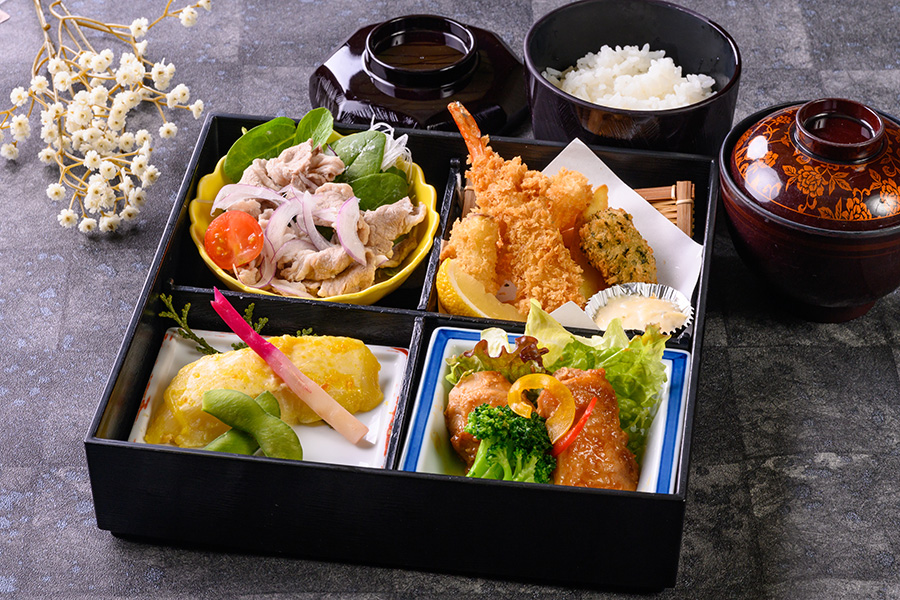 松花堂弁当1,980円